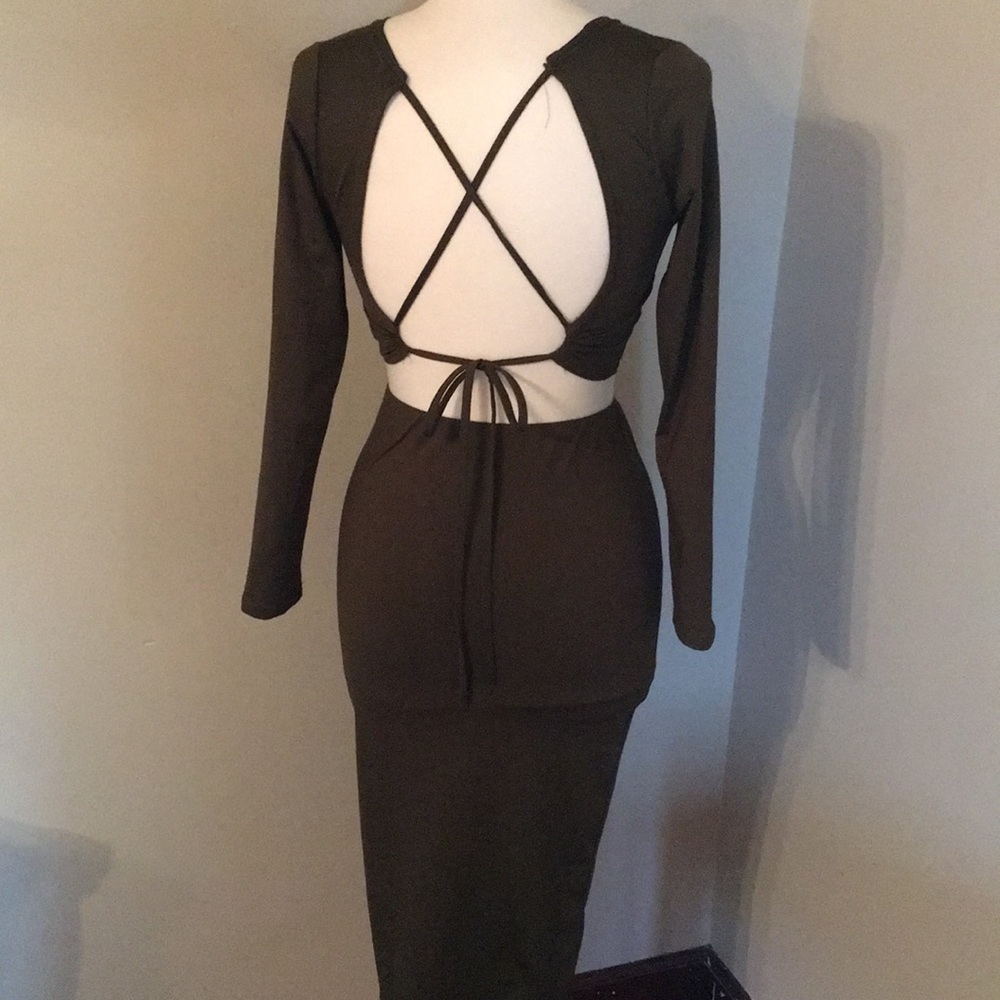 Two piece pencil skirt and cropped top - Picture 3 of 6